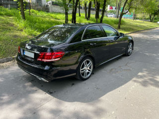 Mercedes E-Class foto 5