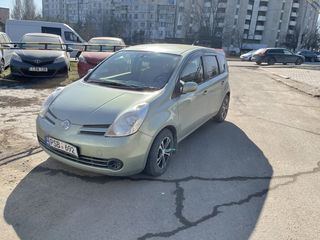 Nissan Note foto 2