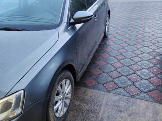 Volkswagen Jetta foto 3