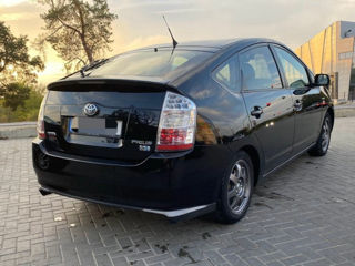 Toyota Prius foto 3