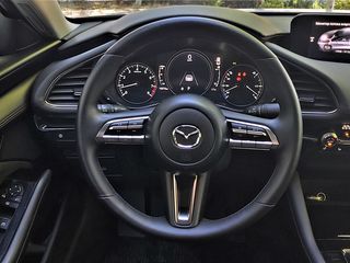 Mazda 3 foto 10