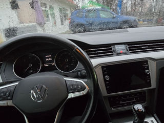 Volkswagen Passat foto 7