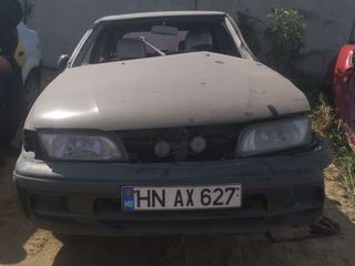 Nissan Almera foto 1