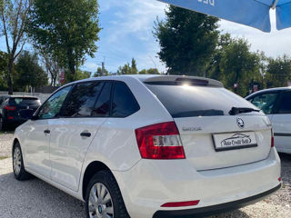 Skoda Rapid foto 4