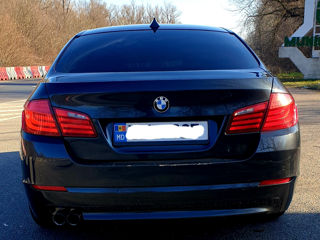 BMW 5 Series foto 4