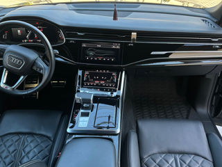 Audi Q8 foto 6