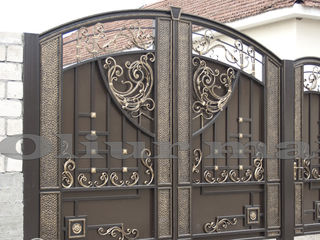 Balustrade,   copertine, porți, garduri,gratii ,  uși metalice,alte  confecții din fier forjat. foto 7
