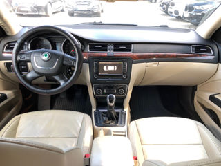 Skoda Superb foto 8