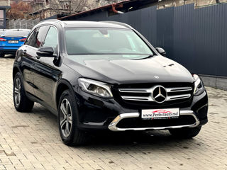 Mercedes GLC foto 2