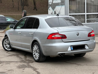 Skoda Superb foto 5