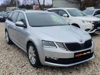 Skoda Octavia foto 2