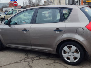 KIA Ceed foto 6