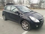 Hyundai i20 foto 1