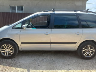 Volkswagen Sharan foto 9