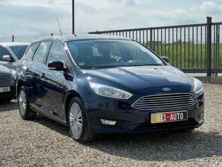 Ford Focus foto 6