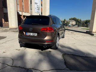 Volkswagen Touareg foto 3