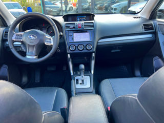 Subaru Forester foto 8