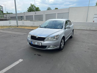 Skoda Octavia foto 1