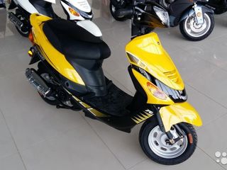 Honda dio 35 sr foto 10