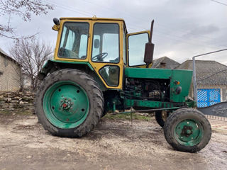 Vand tractor model ЮМЗ-6 foto 2