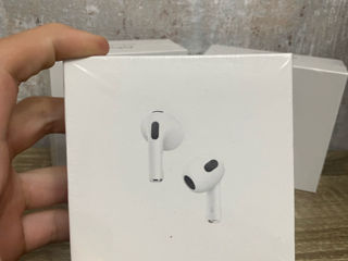 Vand Airpods 3! foto 2