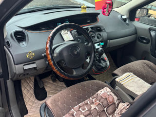 Renault Scenic foto 5