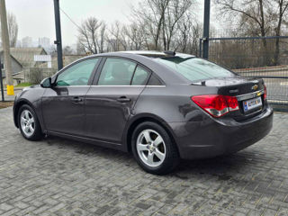 Chevrolet Cruze foto 4