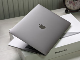 MacBook Pro 13 2020 (Core i7 8569u/16Gb Ram/512Gb SSD/Iris Plus Graphics/13.3" Retina) foto 9