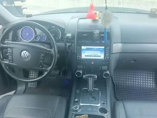 Volkswagen Touareg foto 8