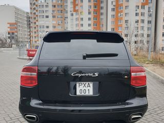 Porsche Cayenne foto 5