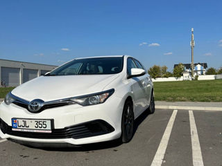 Toyota Auris foto 3