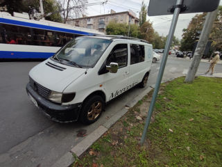 Mercedes Vito foto 3