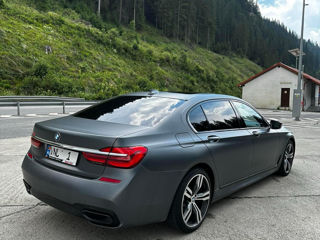 BMW 7 Series foto 2