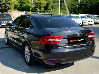 Skoda Superb foto 6