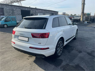 Audi Q7 foto 7