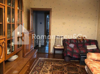 Apartament cu 3 camere, 65 m², Botanica, Chișinău foto 2