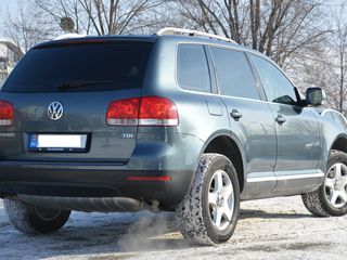 Volkswagen Touareg foto 3