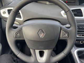 Renault Grand Scenic foto 7