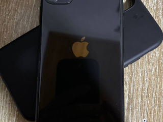 Продам IPhone 11