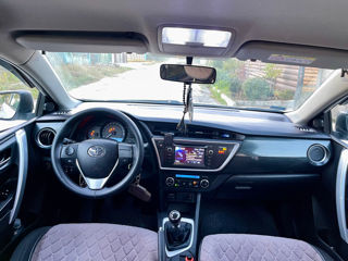 Toyota Auris foto 5