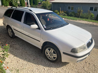 Skoda Octavia foto 6