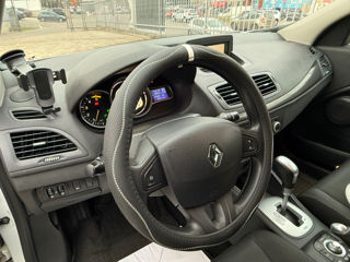 Renault Megane foto 12