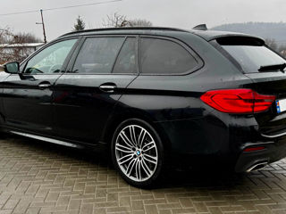 BMW 5 Series foto 2