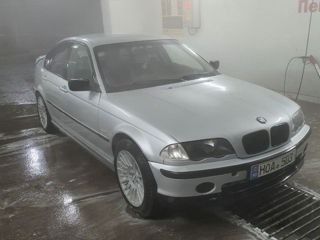 BMW 3 Series foto 5