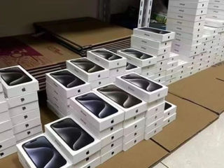 Apple iPhone 15 Pro Max nou-nouț de 512 GB Space Black Deblocat foto 2