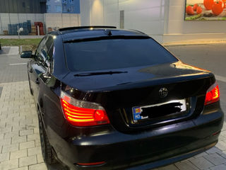 BMW 5 Series foto 4