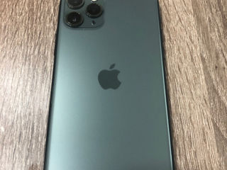 Продам IPhone 11 Pro