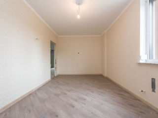 Apartament cu 2 camere, 68 m², Botanica, Chișinău foto 6