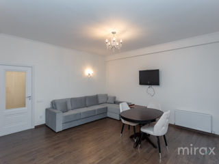 Apartament cu 2 camere, 65 m², Centru, Chișinău foto 4