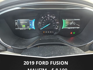 Ford Fusion foto 8